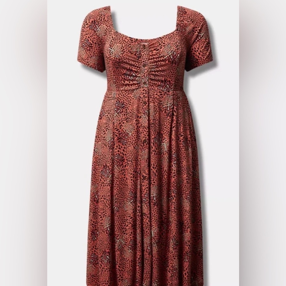 NWT Torrid Midi Dress Size 6X Animal Print Short Sleeves Rust Black Ruched